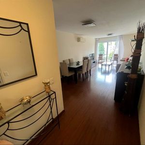 Venta Apartamento 3 Dormitorios Y Garaje Pocitos