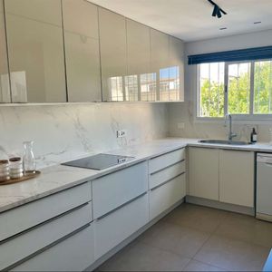 Venta Apartamento 3 Dormitorios, Garage, Reciclado A Nuevo, Parque Batlle