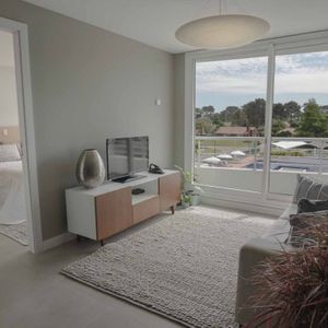 Vendo Apartamento A Estrenar De 2 Dormitorios Con Los Mejores Servicios!!! Roosevelt, Punta Del Este.