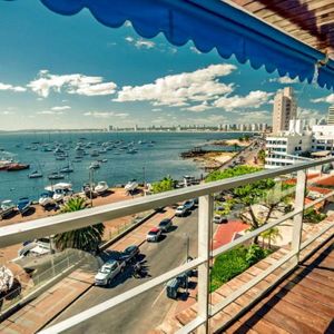 Vendo Apartamento Frente Al Puerto, 6 Dormitorios, Punta Del Este
