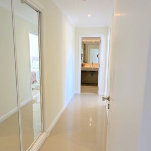 Venta De Apartamento 4 Dormitorios Con Vista Al Mar En Veramansa
