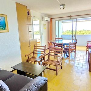 Roosevelt: Apartamento En Venta Y Alquiler.