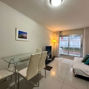 Apartamento En Venta, 1 Dormitorio En Península, Punta Del Este