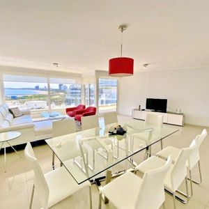 Venta Apartamento 3 Dormitorios Playa Mansa Punta Del Este