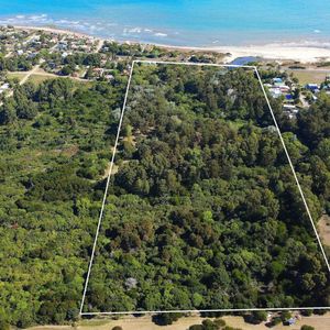 Venta De Chacra De 10 Has Frente Al Mar En Las Flores Piriapolis Maldonado