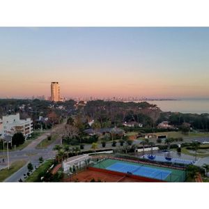 Apartamento En Mansa, 3 Dormitorios *