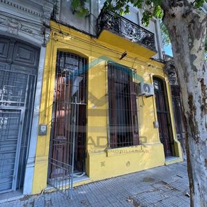 Casa En Venta 5 Ambientes 3 Dormitorios