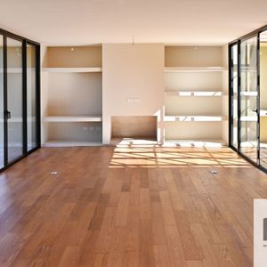 Casa En Venta En Huertas - 3 Dormitorios + Estar Independiente