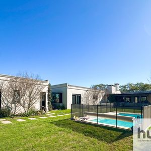 Casa En Venta En Mirador De La Tahona