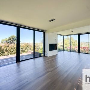 En Venta 1 Planta Y 3 Dormitorios En La Tahona
