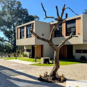 Casa A Estrenar En Housing Jardines De Areco