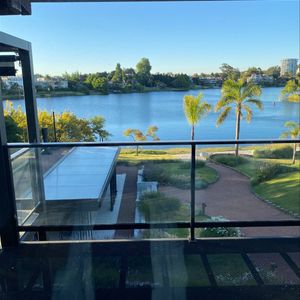 Reventa De Mono Ambiente  Barra Cco. ,27 M + Tza. Vista Espectacular Al Lago!  Seguridad 24 Hs. . Buen Garaje