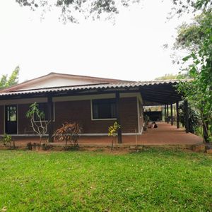 Terreno En Venta Para Proyecto Inmobiliario O Casa De Descanso En El Urubo