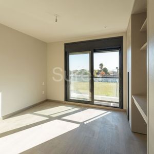 Venta De Apartamento De 2 Dormitorios En Carrasco, Dos Acres