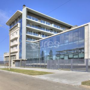 Alquiler De Oficina En Carrasco - Smart Riviera Office