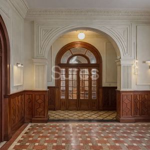 Alquiler De Oficina En Tres Cruces, Montevideo