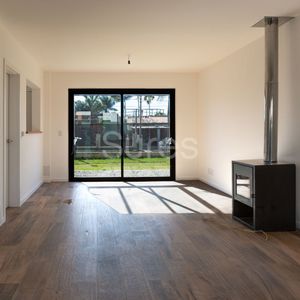 Alquiler Casa A Estrenar De 3 Dormitorios Y Escritorio En Carrasco Este - Housing Andiko