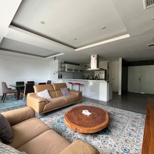 Departamento Exclusivo En Barrio Las Palmas – Oportunidad única