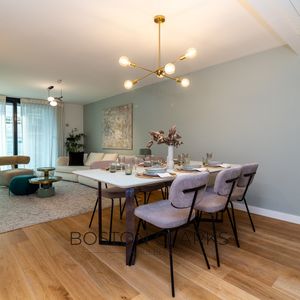 Apartamento De Tres Dormitorios En Venta En Villa Biarritz