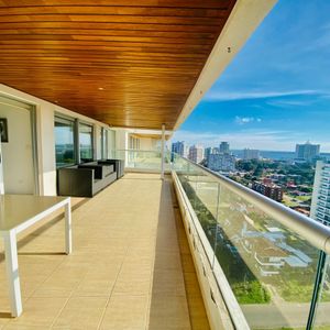 Venta Apartamento 2 Dormitorios - Icon Brava Tower