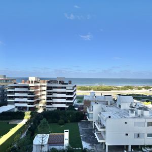 Venta Apartamento 2 Dormitorios - Icon Brava Tower