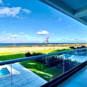 Hermoso Departamento Frente Al Mar!!!
