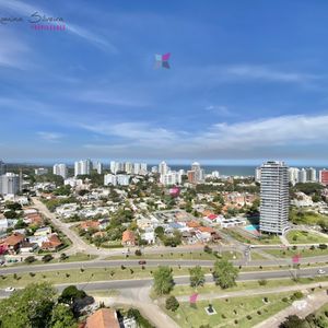 Venta Penthouse 3 Dormitorios En Edificio Miami Boulevard II Punta Del Este