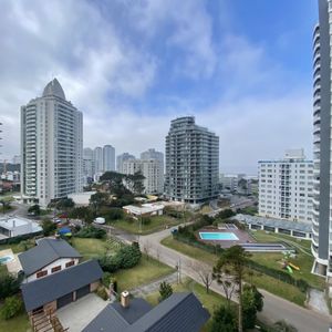 Venta Apartamento De 3 Dormitorios En Edificio Esmeralda