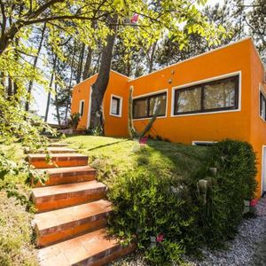 Venta De Casa De 2 Dormitorios En Pinares