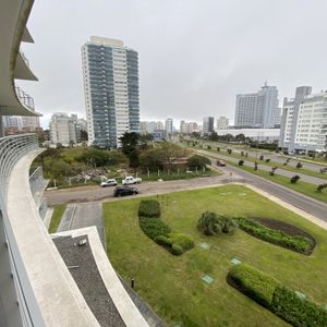 Apartamento En Venta 2 Dormitorios En Alexander Boulevard