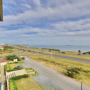 Venta 3 Dormitorios Playa Mansa Walmer Lagoon