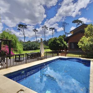 Venta Casa 7 Dormitorios + Dependencia De Servicio Y Casa De Huesped - Playa Mansa