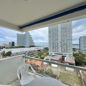 Apartamento En Venta De 2 Dormitorios - Cap Breton