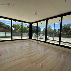 Apartamento En Venta De 2 Dormitorios, Aidy Grill, Punta Del Este.