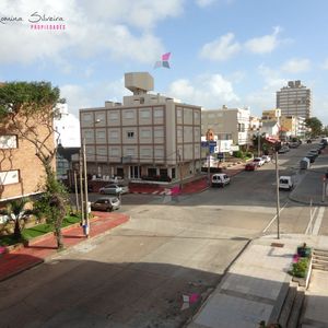Apartamento En Peninsula, 3 Dormitorios *