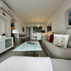 Venta De Apartamento De 2 Dormitorios Edificio Wind Tower Punta Del Este
