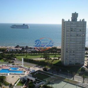 Apartamentos En Playa Mansa