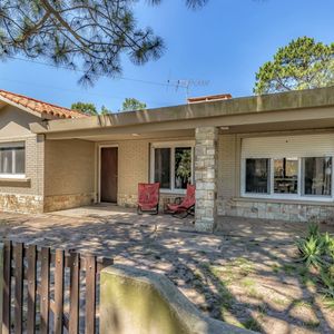 Se Vende Casa A 1 Cuadra Del Mar Playa Grande