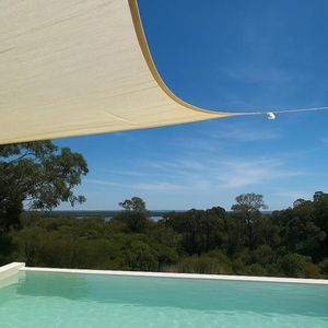 Venta Casa Con Gran Terreno En Las Cumbres