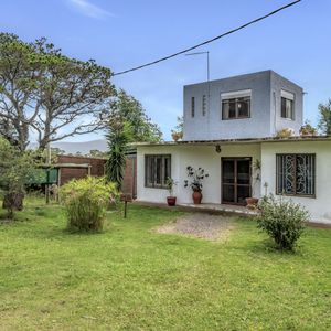Venta Casa 2 Dormitorios En Playa Hermosa