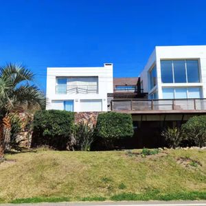 Venta Casa Vista Al Mar La Pedrera Rocha