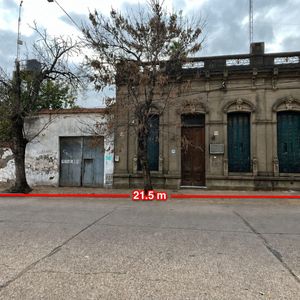 Casa Céntrica Gran Terreno, Ideal Para Desarrollo