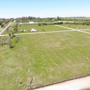 Compra Tu Terreno A Usd 19.5 M2.
