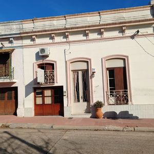 Casa En Venta En Zona Plaza Rivera