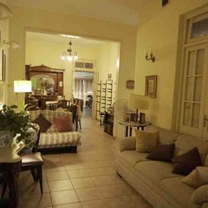Muy Buena Casa En Pleno Centro De Salto