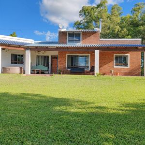 Venta De Chacra 1 Ha. Con Buena Casa