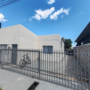 Oportunidad 2 Casas En Padrón único Sobre 2000 M²