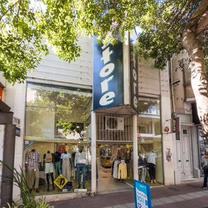 Excepcional Local En Alquiler