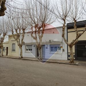 Casa De 3 Dormitorios Bien Ubicada En Durazno