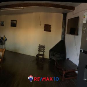 Casa 2 Pisos Cerca Del \"nuevo Shopping\"